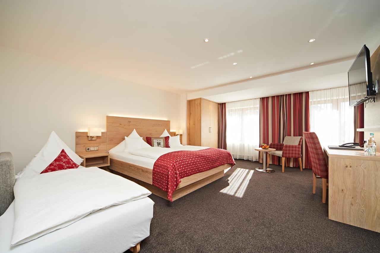 Landhotel Mohren Neuravensburg Exterior photo