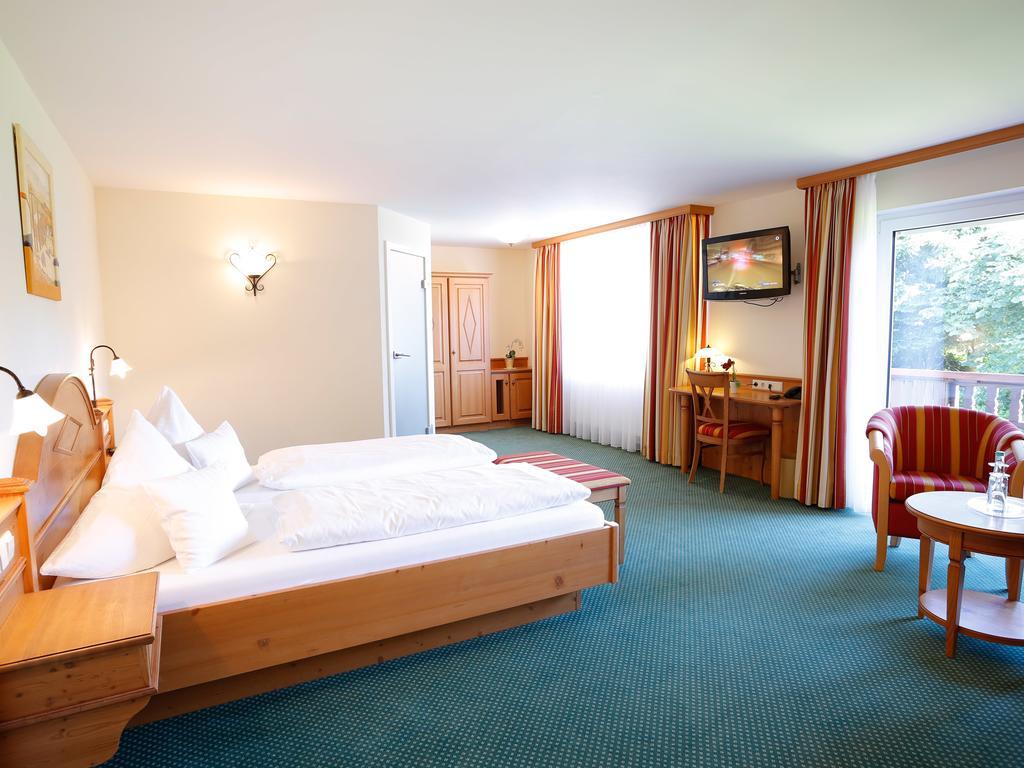 Landhotel Mohren Neuravensburg Exterior photo