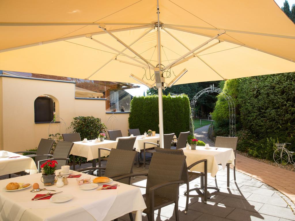 Landhotel Mohren Neuravensburg Exterior photo