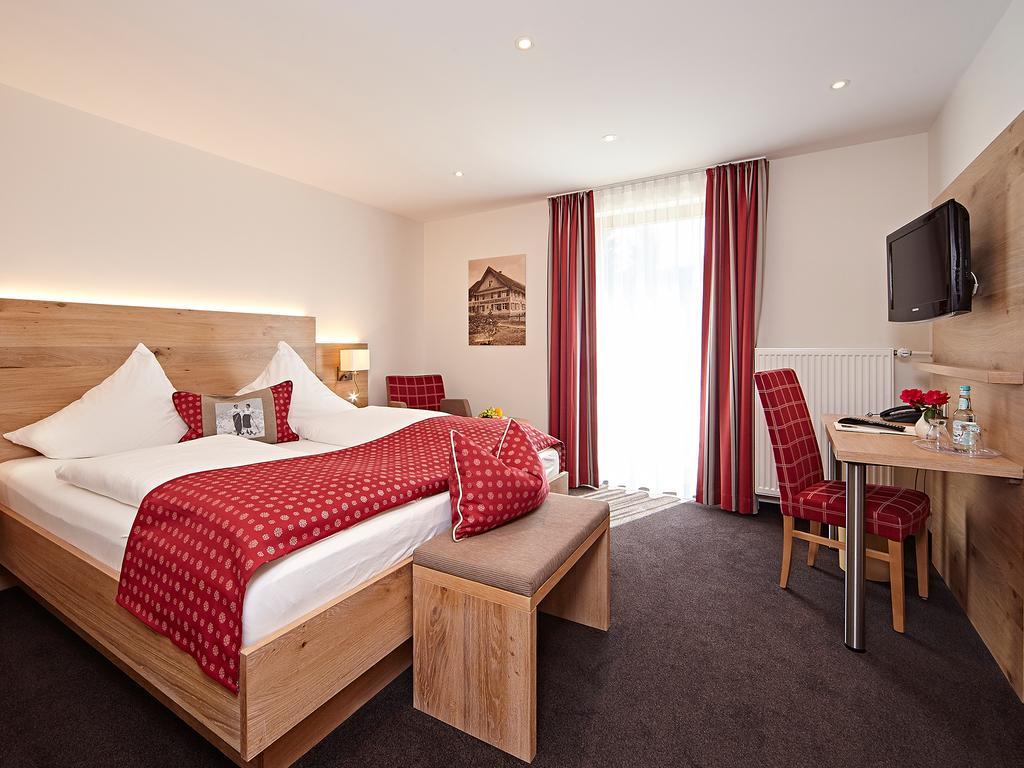 Landhotel Mohren Neuravensburg Exterior photo